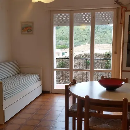 アパート - Town And Blue Sea